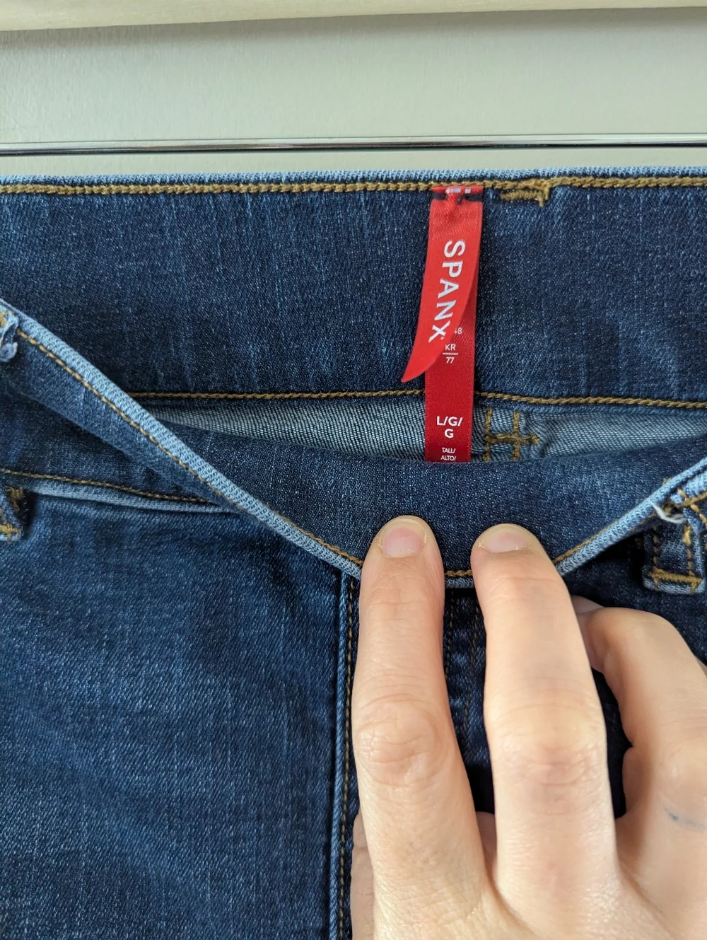 Spanx Medium Wash High Rise Ankle Skinny Jeans Size Large